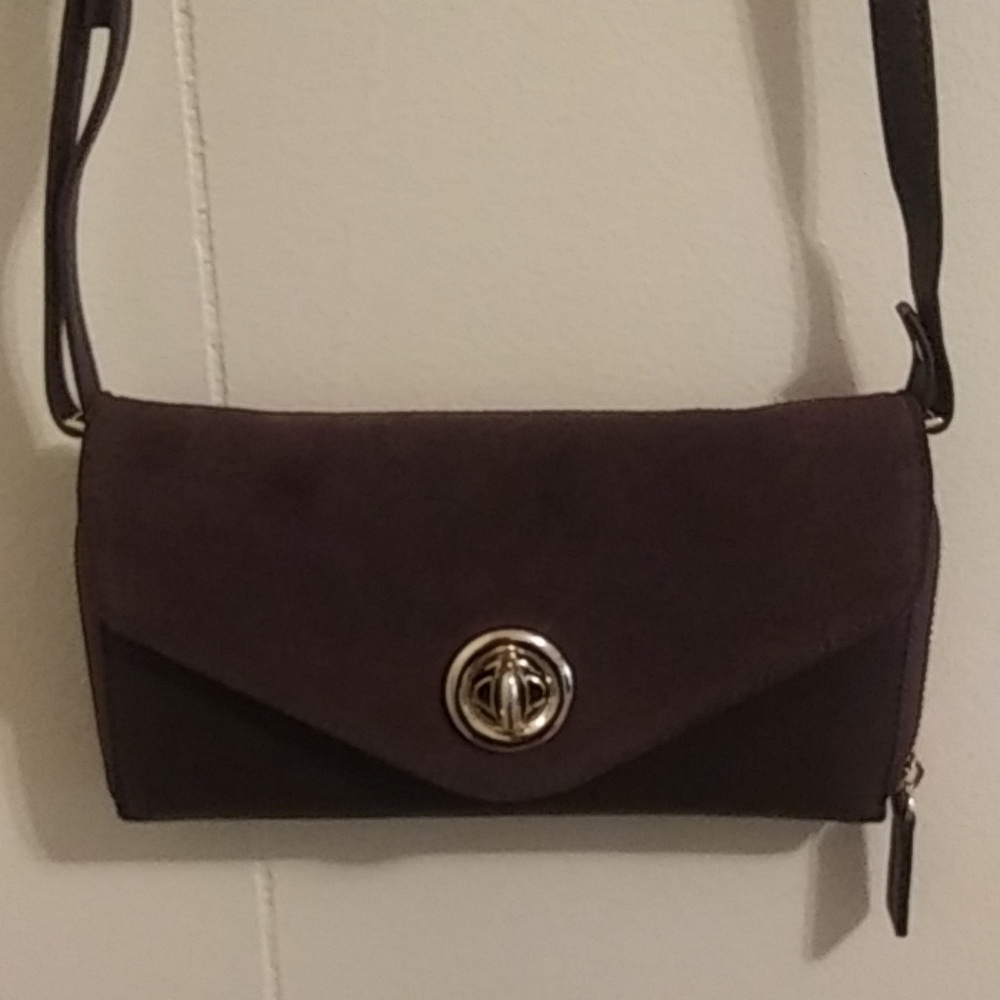 Simply Noelle Brown crossbody